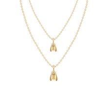 Load image into Gallery viewer, gold mother daughter bee necklace