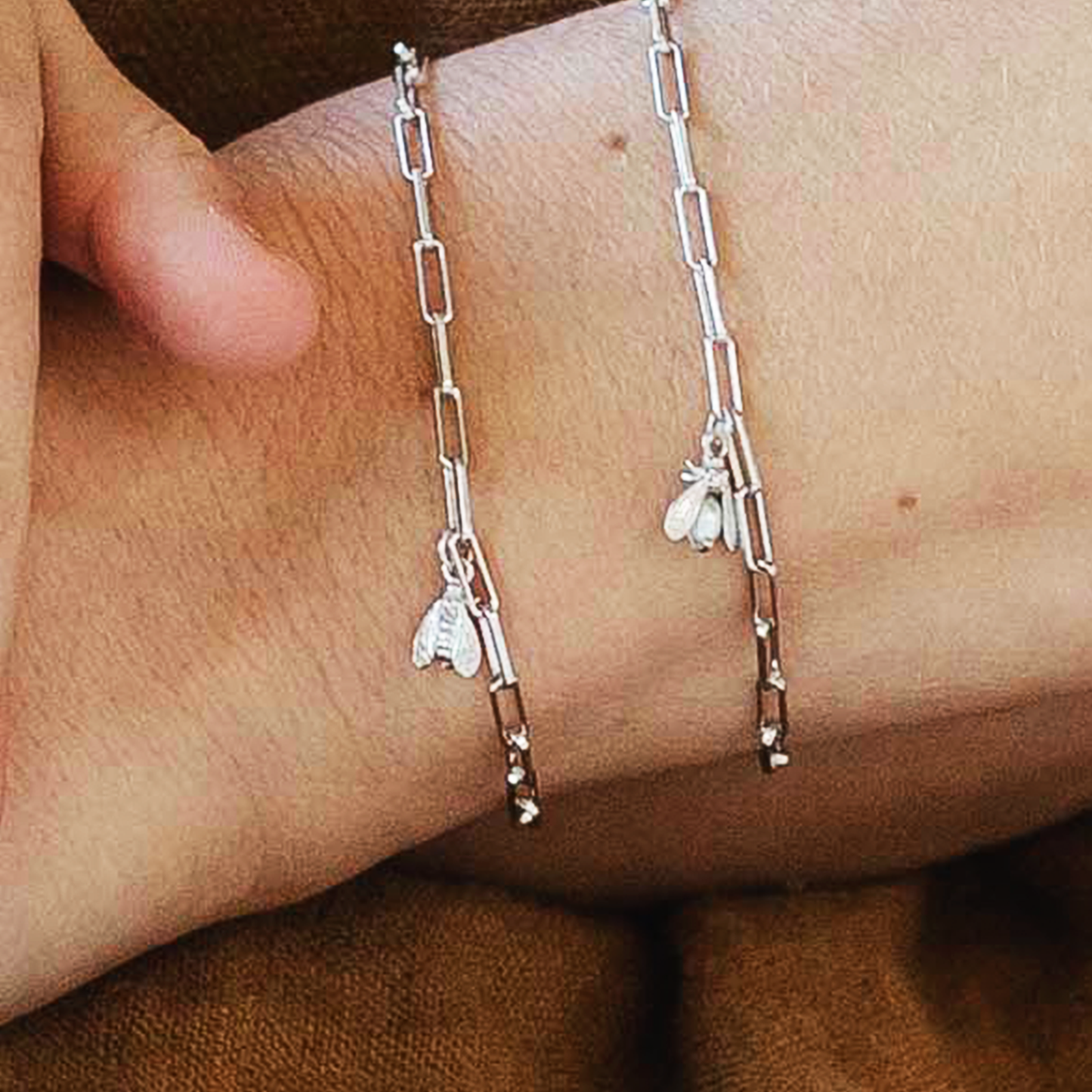 BEE LOVE | Gold Bee Bracelet for Women | Bow to the Bee